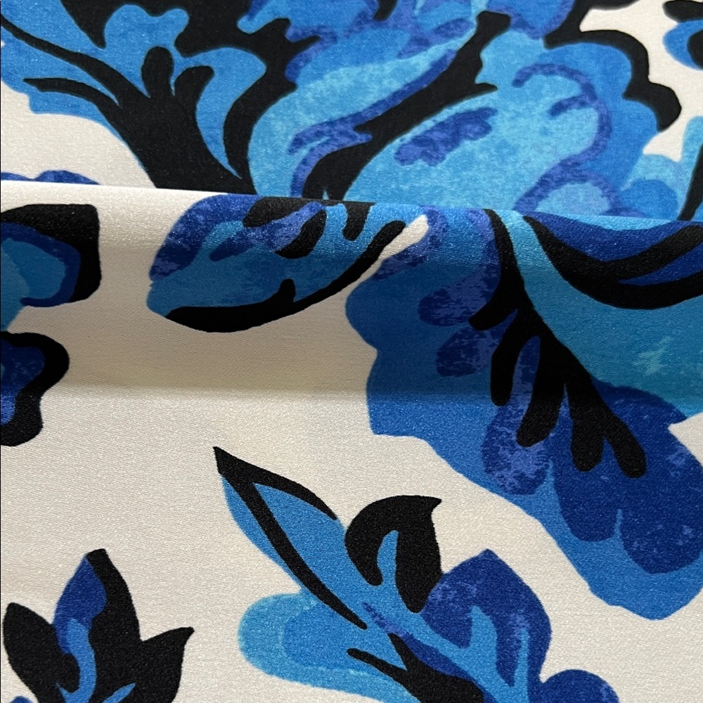 Christian Lacroix Blue and White Floral Satin Pants - Picture 5 of 6
